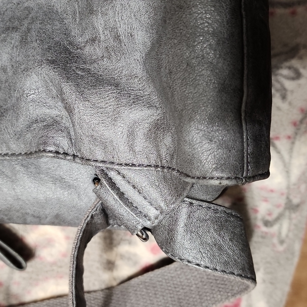 Backback - Picture 6 of 9